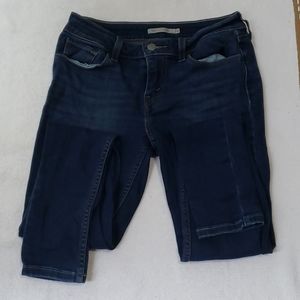 Levi's 535 Super Skinny Jeans